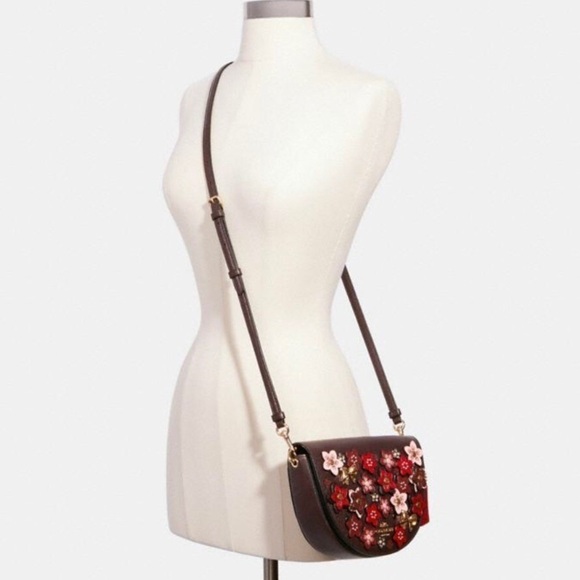 Coach Ellen Crossbody Daisy Applique In Oxblood - Picture 5 of 13